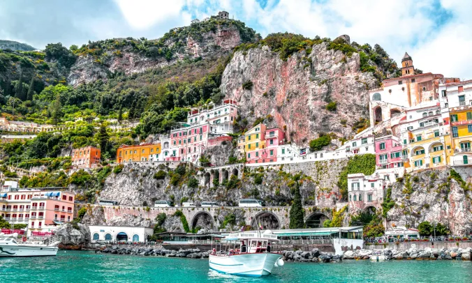 Private transfer service for route: Rome Fiumicino Airport to Amalfi Coast Private Transfer