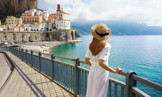 Private transfer service for route: Naples Airport to Amalfi Private Transfer